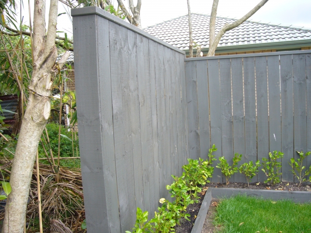 Paling Fences | Lifestyle Fences